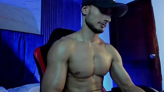 Adonys_Lewis_ webcam