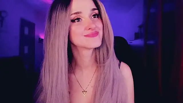 MistressJolie webcam