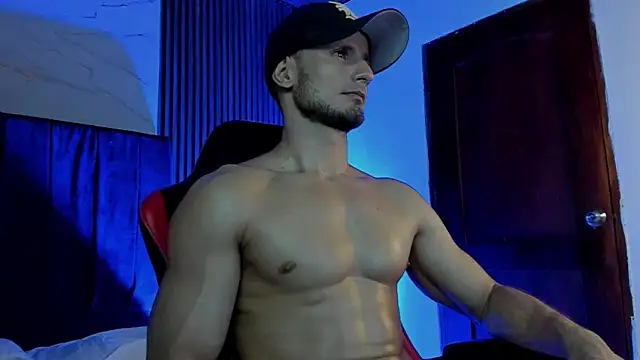 Adonys_Lewis_ webcam