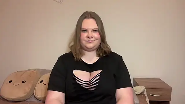 BriannaFlirty webcam