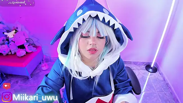 Ahri_Elderwood webcam