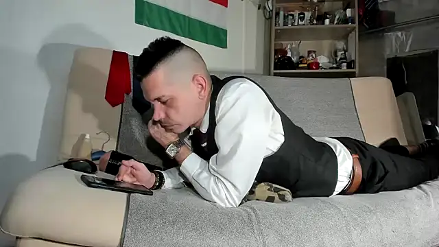 viraglaci18@xh webcam