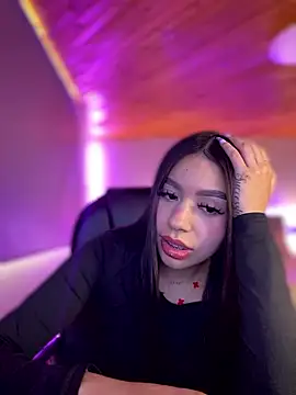 Karina16_pink webcam