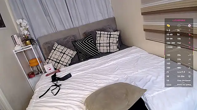 God_is_a_Women webcam