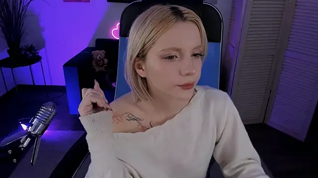 AuroraWrenfield webcam