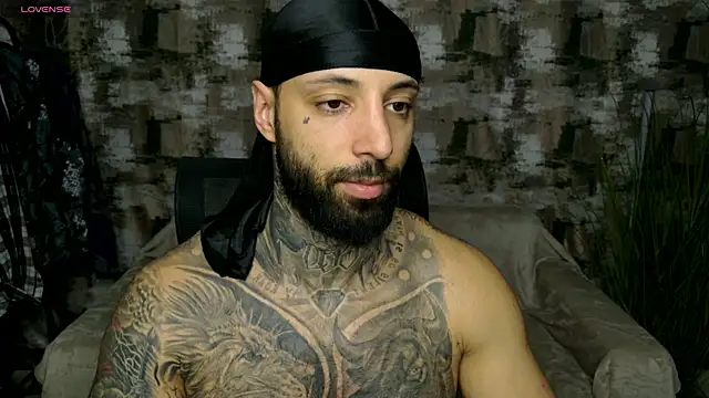 MasculineGuy99 webcam