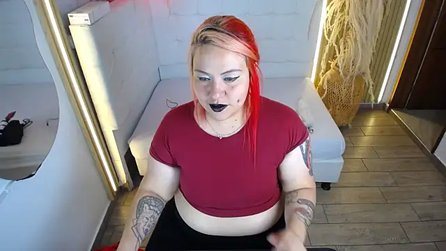 Bruja__Scarlata webcam