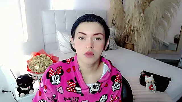 nathalialoes1 webcam