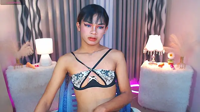 Kitty_Bigcockxxx webcam