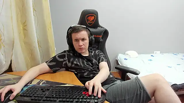 iliaskrislove webcam