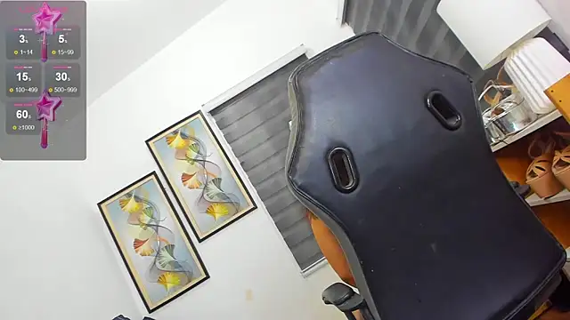 Divine___Eloeura webcam