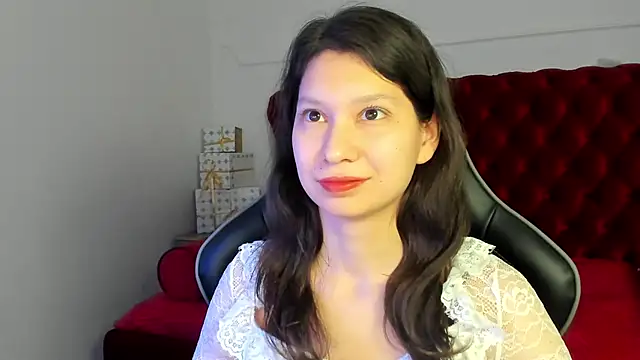 SaraDenars webcam stripchat model stream image