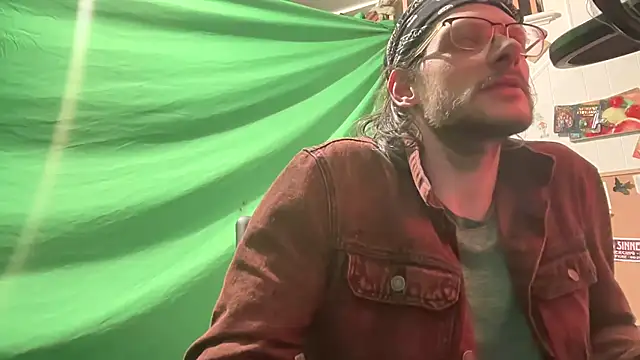 MasterDaddyCool webcam