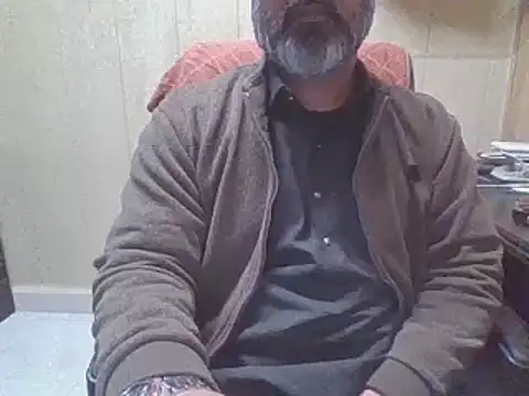 hairymaster95 webcam