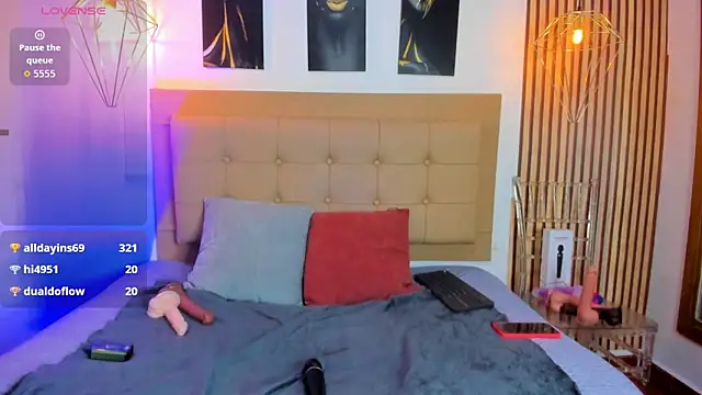 _samanthaa_foxx webcam