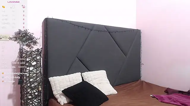 pamela_echeverria webcam