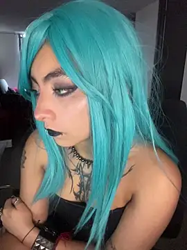 Webcam Model (_g0thiccwitch_)  is live.Free join now!