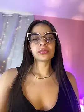 Webcam Model (hannacruzsj)  is live.Free join now!