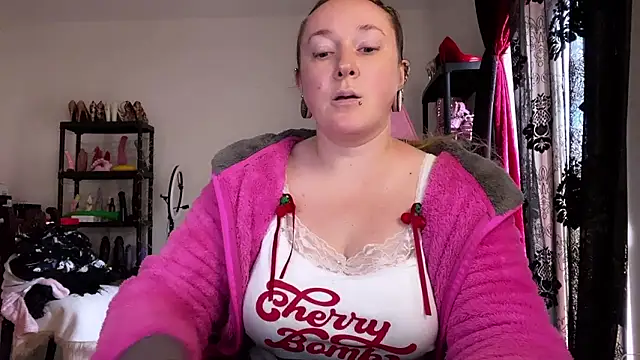 kisicaxx - Kisicaxx's free webcam