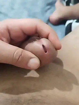 midourombo - Midourombo's free webcam - UK Sex Cams