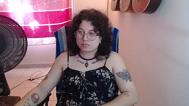 Smoke_trip_Alicia webcam