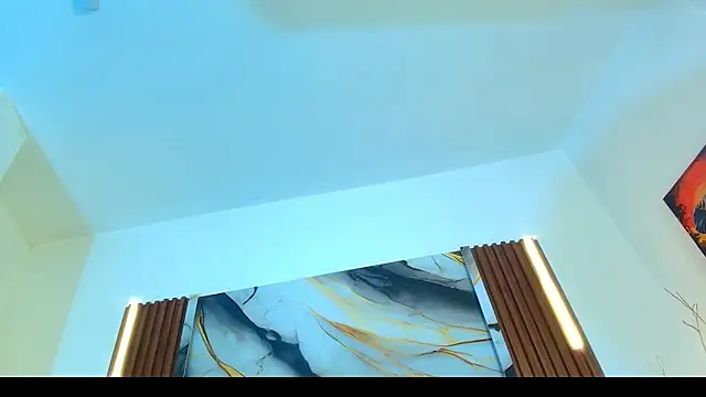 Celeste_hot_08 webcam