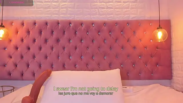 amber_sparkle webcam