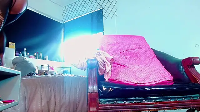 bellatrixx_69 webcam