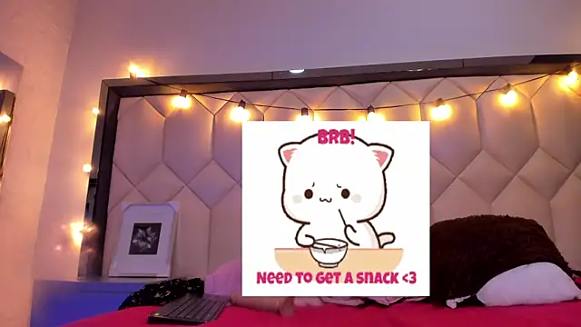 Scarletbigbug webcam