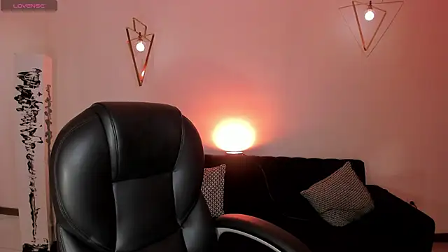 ScarlettBoss webcam stripchat model stream image