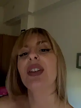 Sexy_Bulgarian_woman