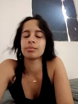 emmi_nowit - Emmi_Nowit's free webcam