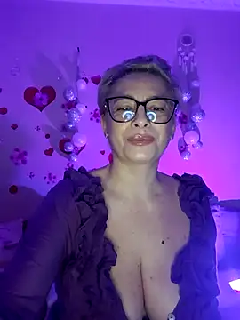 BellaBellaHot webcam