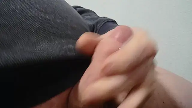 Mikeymike2024 webcam