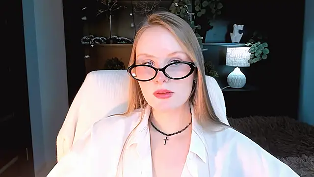 VivienLeeigh webcam
