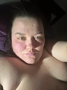 SunnyLeila2101 webcam