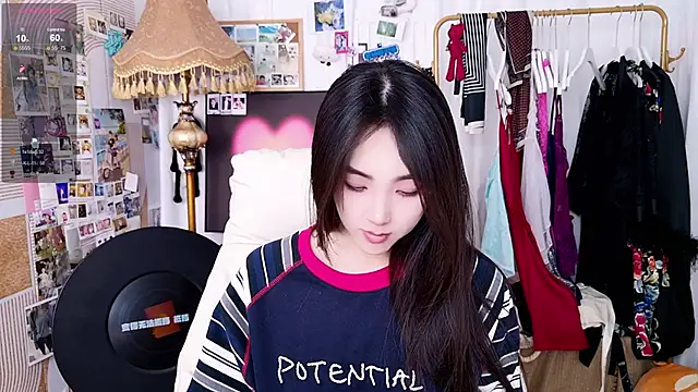 xiaotiantian-76 webcam