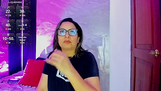 Agatha_Pleasure webcam