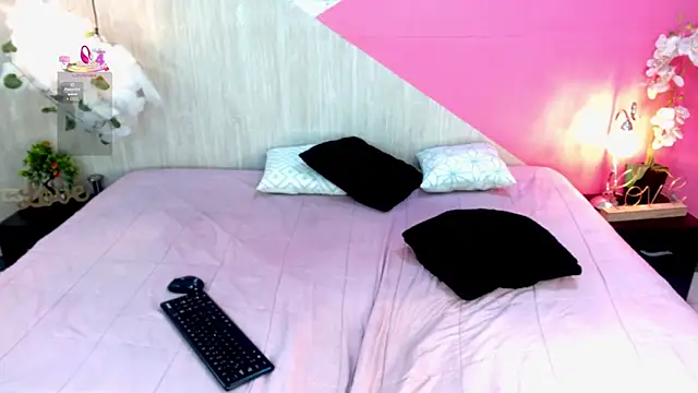 sophia_brunette_ webcam