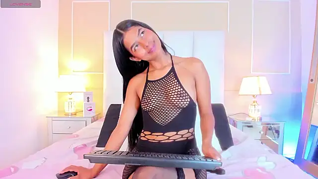 Dolly_Dirty_Squirrt webcam