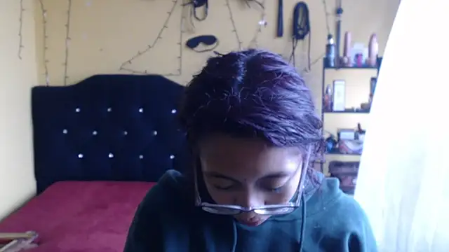 Violet_And_Smith webcam