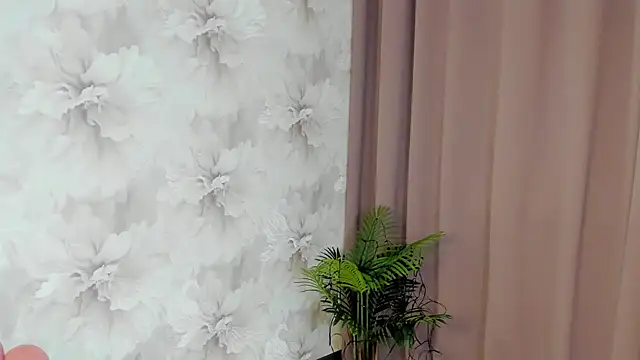 TessaDavidson webcam