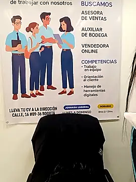 MAYE__13 Live Webcam on Stripchat