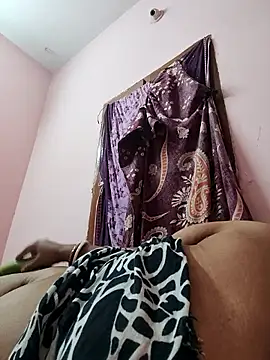 pujapujarrrr webcam stripchat model stream image