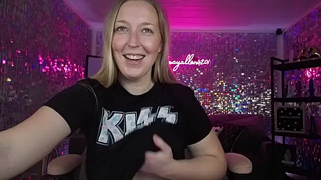 lucyallen4201 webcam