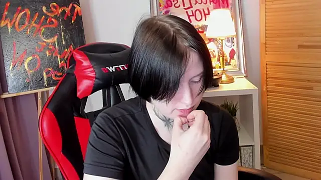 BakugoKatsuki webcam