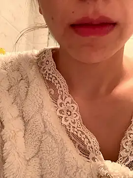 aimeil (F young) - 攒钱买小粉