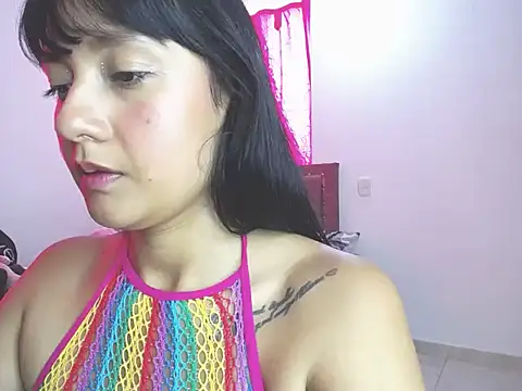 charlottekiss99 webcam