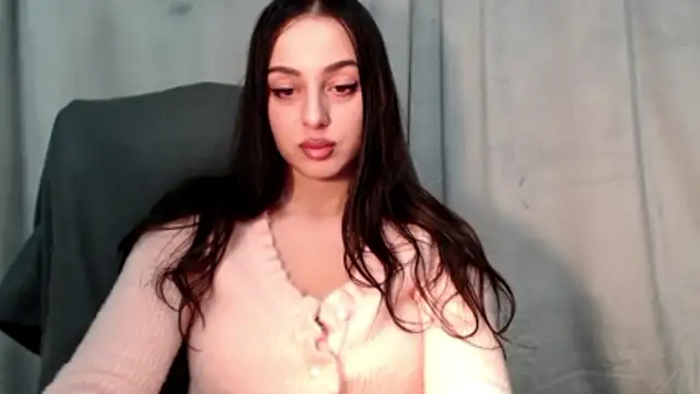 courtneyPerfect webcam