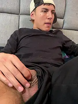 NaytonFreeman webcam